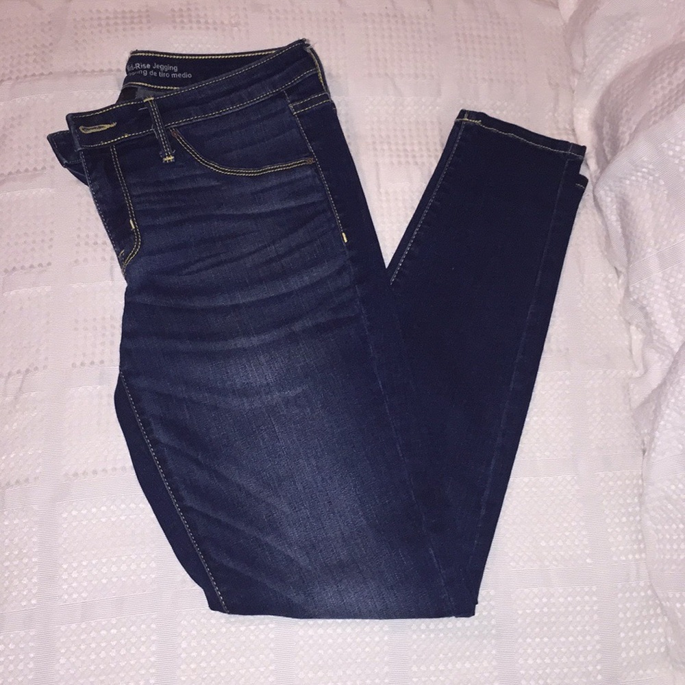 Mid Rise Jeggings